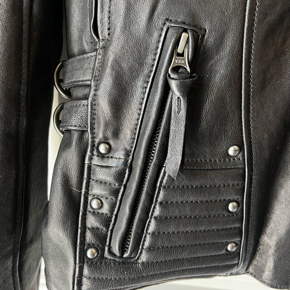 Gently used Authentic Harley Davidson Leather Jacket - Picture 7 of 16